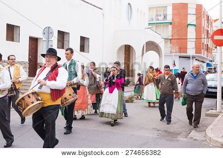 Oropesa Del Mar, Spain - January 13, 2018: Holiday Procession On Festival Of Saint Anthony In The St