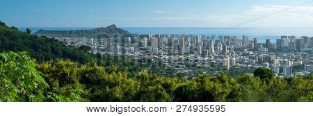 Panorama of the city of Honolulu from mount Tantalus. Oahu, Hawaii