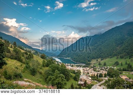 The Pontechianale Lake, An Artificial Hydroelectric Basin, Is Now Also A Mirror Of Water For Water S