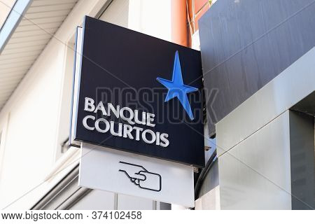 Bordeaux , Aquitaine / France - 05 05 2020 : Banque Courtois Logo Sign Of French Bank Atm Agency