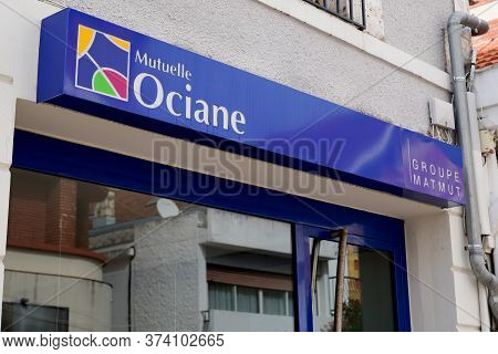 Arcachon , Aquitaine / France - 10 08 2019 : Mutuelle Ociane Matmut Group French Mutual Sign Store L