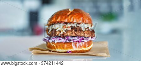 vegan fried chicken sandwich made with meatless alternative