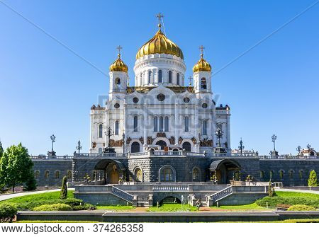 Cathedral Of Christ The Savior (khram Khrista Spasitelya), Moscow, Russia