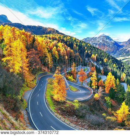 Stunning View Of Maloja Pass Road At Autumn Time. Colorful Autumn Scene Of Swiss Alps. Location: Mal