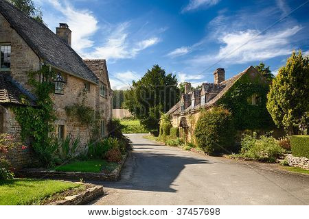 老科茨沃尔德石房子在 Icomb