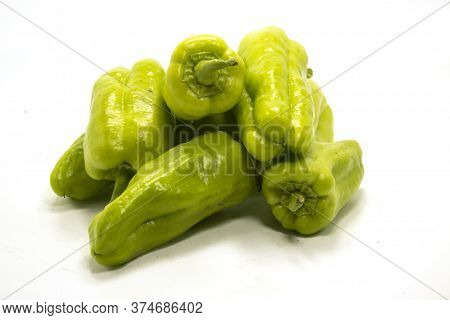 Light Green Peppers With Tender Mantle Quality Peel
