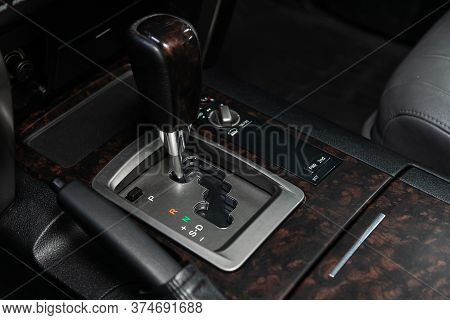 Novosibirsk/ Russia - June 15  2020:  Toyota Land Cruiser 200, Gear Shift. Automatic Transmission Ge