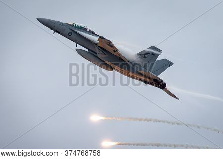 Avalon, Australia - February 27, 2015: Royal Australian Air Force (raaf) Boeing F/a-18f Super Hornet