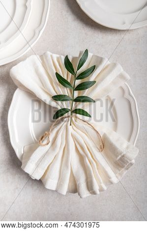 Trendy White Ceramic Plates