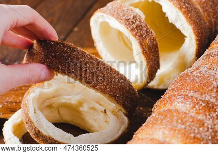 Kurtosh Kolach, Traditional Hungarian And Romanian Street Food
