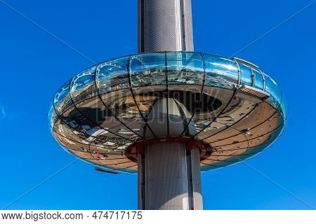 Brighton, Uk - June 29, 2022: The British Airways I360 Observation Tower At Brighton Beach In A Sunn