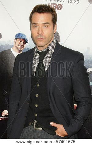 Jeremy Piven  at the 