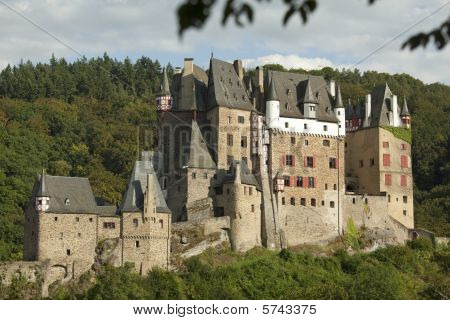 ปราสาท Eltz ในเยอรมนี