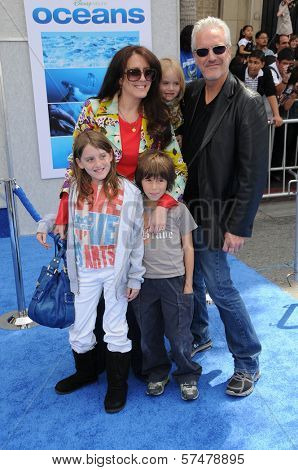 Joely Fisher, Chris Duddy and Family at the 