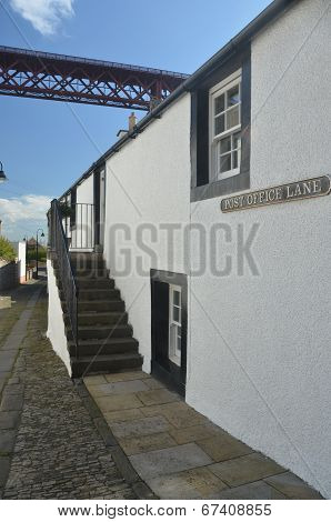 Narrow Street