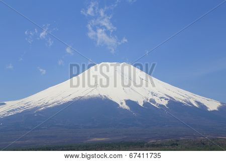 Mt.fuji At Lake Yamanaka, Japan