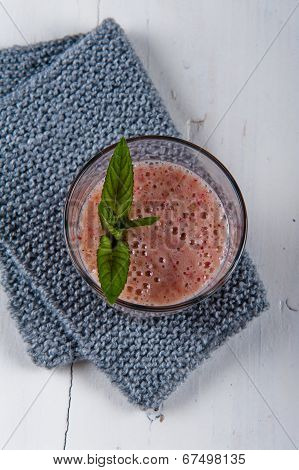 Banana and strawberry smoothie