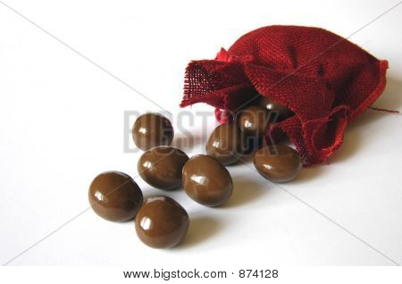 Choco Nuts