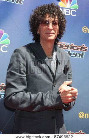 LOS ANGELES - FEB 8:  Howard Stern at the America's Got Talent Photocall at the Dolby Theater on FEB 8, 2015 in Los Angeles, CA