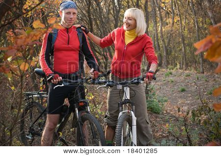 dvě cyklista cyklistika