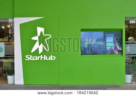 Sign Of Starhub Along The Orchard Road