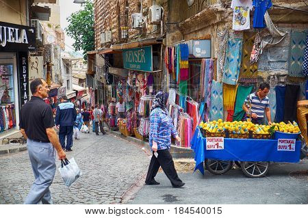 The Market Street  Near Grand  Bazaar In Istanbul