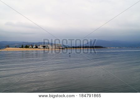 The Bay of Santoña is located between Santoña and Laredo, in Cantabria (Spain). This bay constitutes one of the most important estuaries of the region, originated when being invaded by the sea in the low course of the river Asón.