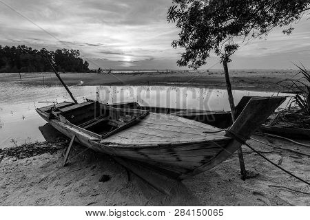 Blackwhite Photo Panorma Of Batam Bintan Wonderful Indonesia