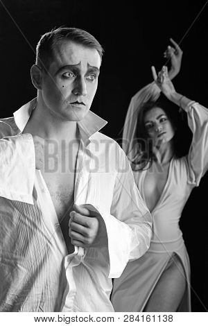 Being Wildly Romantic. Sexy Mime Man And Woman Act In Romantic Scene. Sexi Couple Of Mime Artists Pe