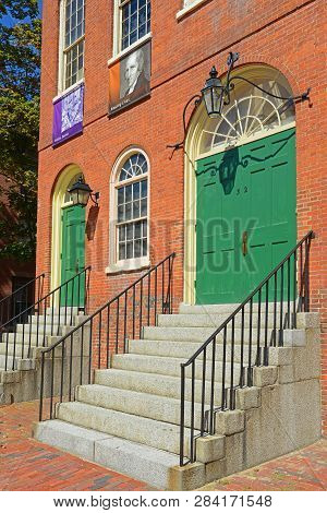 Salem, Ma, Usa - Sep 7, 2014: Old Town Hall In Salem, Massachusetts, Usa. This Federal Style Buildin