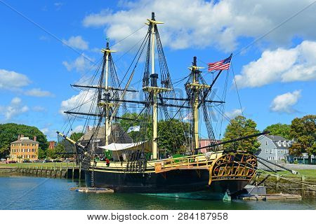 Salem, Ma, Usa - Sep 7, 2014: Friendship Of Salem At The Salem Maritime National Historic Site (nhs)