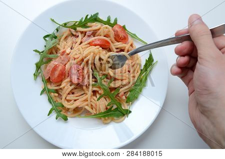 Spaghetti With Ham And Argula