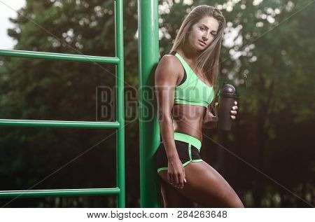 Outdoor Sport Sexy Athletic Young Woman Working Out In Gym Working Out In Gym