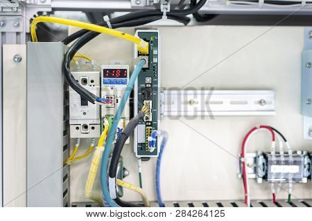 Ethernet Converter And Hub With Automatic Electric Inverter Equipment For High Performance Communica