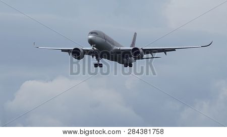 Frankfurt Am Main, Germany - July 21, 2017: Airbus A350-941 A7-alf Of Qatar Airways Descending Befor