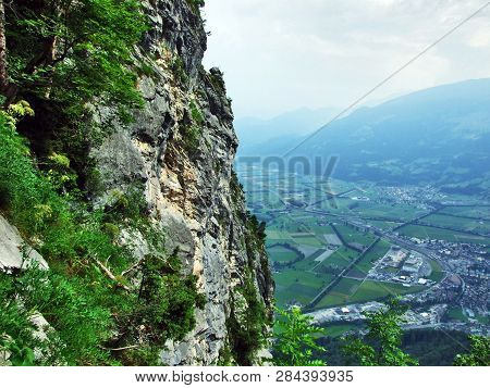 Stones And Rocks Of Gonzen Mountain Above Sargans And The River Rhine Valley - Canton Of St. Gallen,