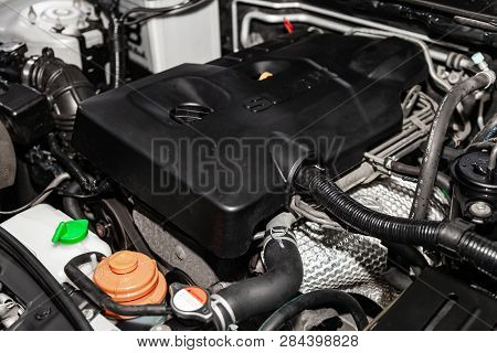 Novosibirsk, Russia - February 15, 2019: Suzuki Grand Vitara,close-up Of The Engine, Front View. Pho