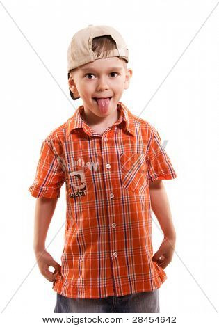 little boy facendo facce