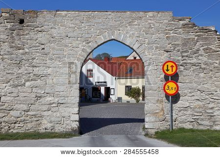 Visby, Sweden - May 12, 2016: The Fiskarporten Gate In The Visby Medieval City Wall.