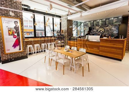 Inside Interior Of A Virgin Mobile  Store