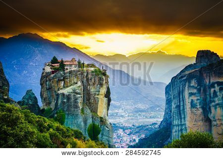 Monastery Of The Holy Trinity On Cliff. Greek Destinations. The Meteora Monasteries, Greece Kalambak