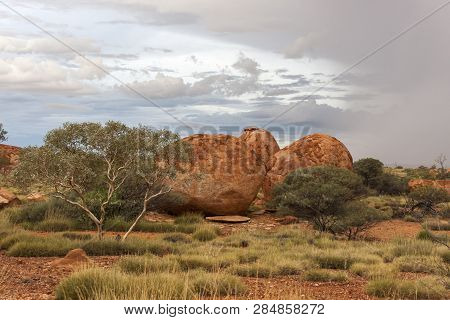 Devils Marbles (karlu Karlu) Conservation Reserve. Eggs Of The Rainbow Serpent, Northern Territory, 