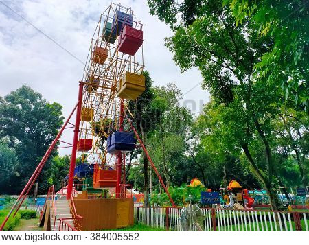 21 Aug 2020 Tangail, Bangladesh.  Amusement Park. Carousel, Ferris Wheel In Mirzapur, Tangail