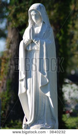 Mramorová Madonna