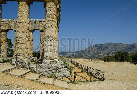 Doric Greek Temple From The 5th Century Bc, In The Surroundings Of The Ancient City Of Segesta In Th