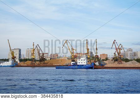 Shipbuilding Plant. Crane Operation At The Shipbuilding, Commercial, Sea, River, Port. Loading, Unlo
