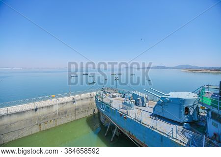 Dangjin,south Korea-may 2019: Marine Ship On The Dock At Sapgyo Hamsang Park With Beach View