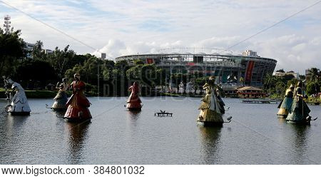 Salvador, Bahia / Brazil - May 23, 2015: Orixas Sculptures Are Seen At The Tororo Dike In Salvador