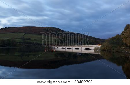 ladybower мост Скалистый край
