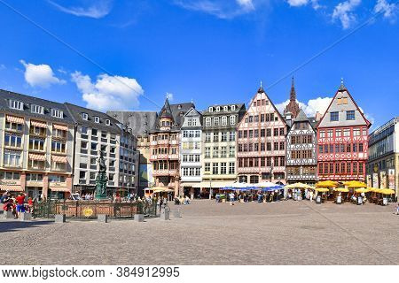 Frankfurt Am Main, Germany - June 2020: Town Square Called 'römerberg' With Beautiful Colorfull Buil